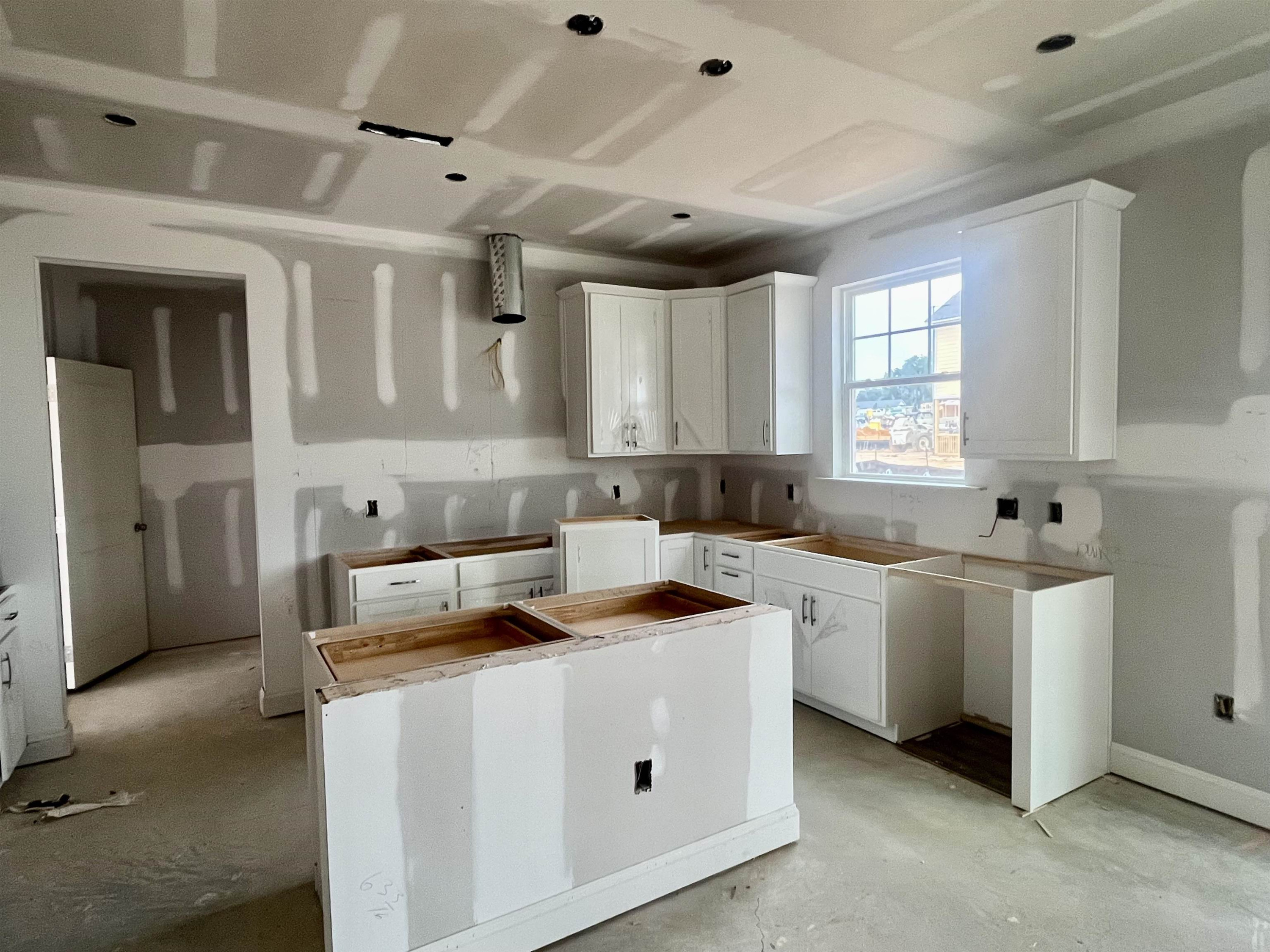 Photo 4 of 18 of 205 Terra Bella Lane NE 229 house