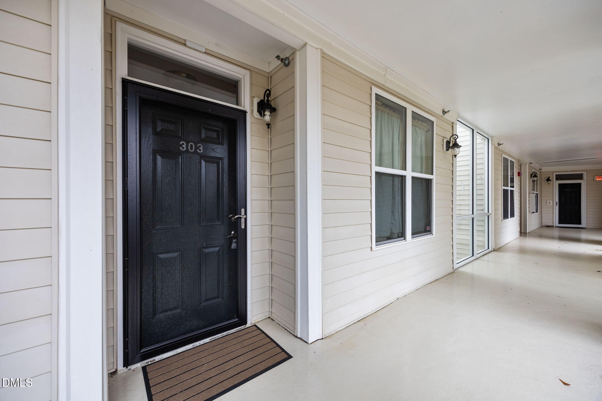 1001 Hillsborough Street 303