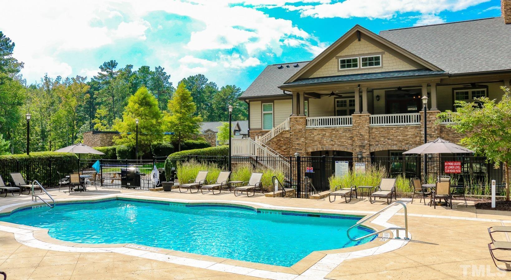 Chapel Hill, North Carolina 27516, United States, 3 Bedrooms Bedrooms, ,3 BathroomsBathrooms,Residential,Active,43621