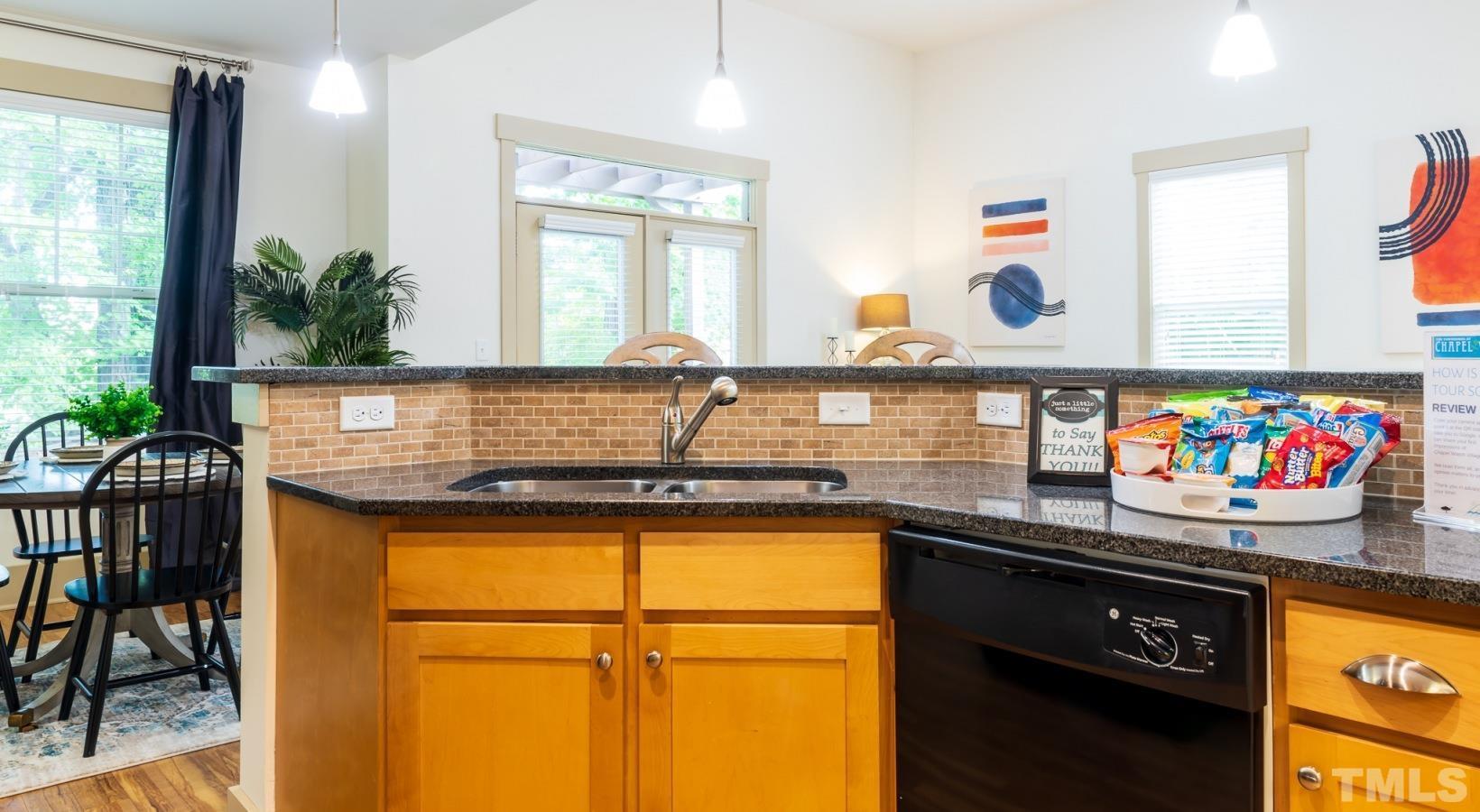 Chapel Hill, North Carolina 27516, United States, 3 Bedrooms Bedrooms, ,3 BathroomsBathrooms,Residential,Active,43621