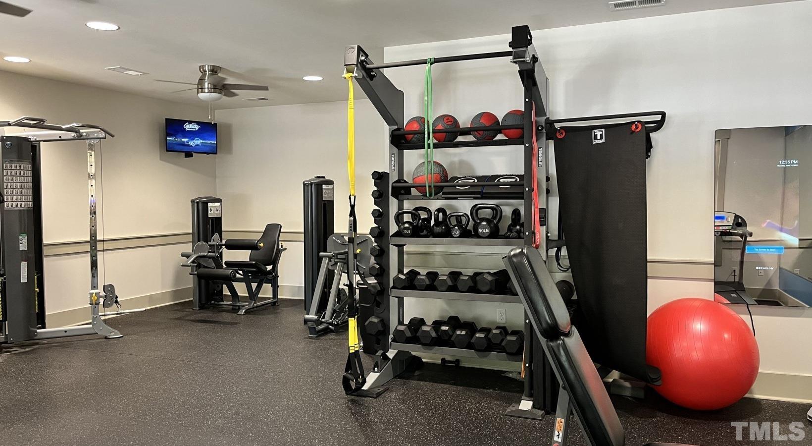 Chapel Hill, North Carolina 27516, United States, 3 Bedrooms Bedrooms, ,3 BathroomsBathrooms,Residential,Active,43621