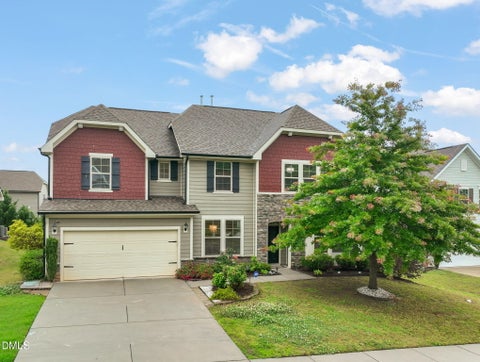 Photo of 27 Needham Lane, Clayton, NC 27527 (MLS # 10167579)