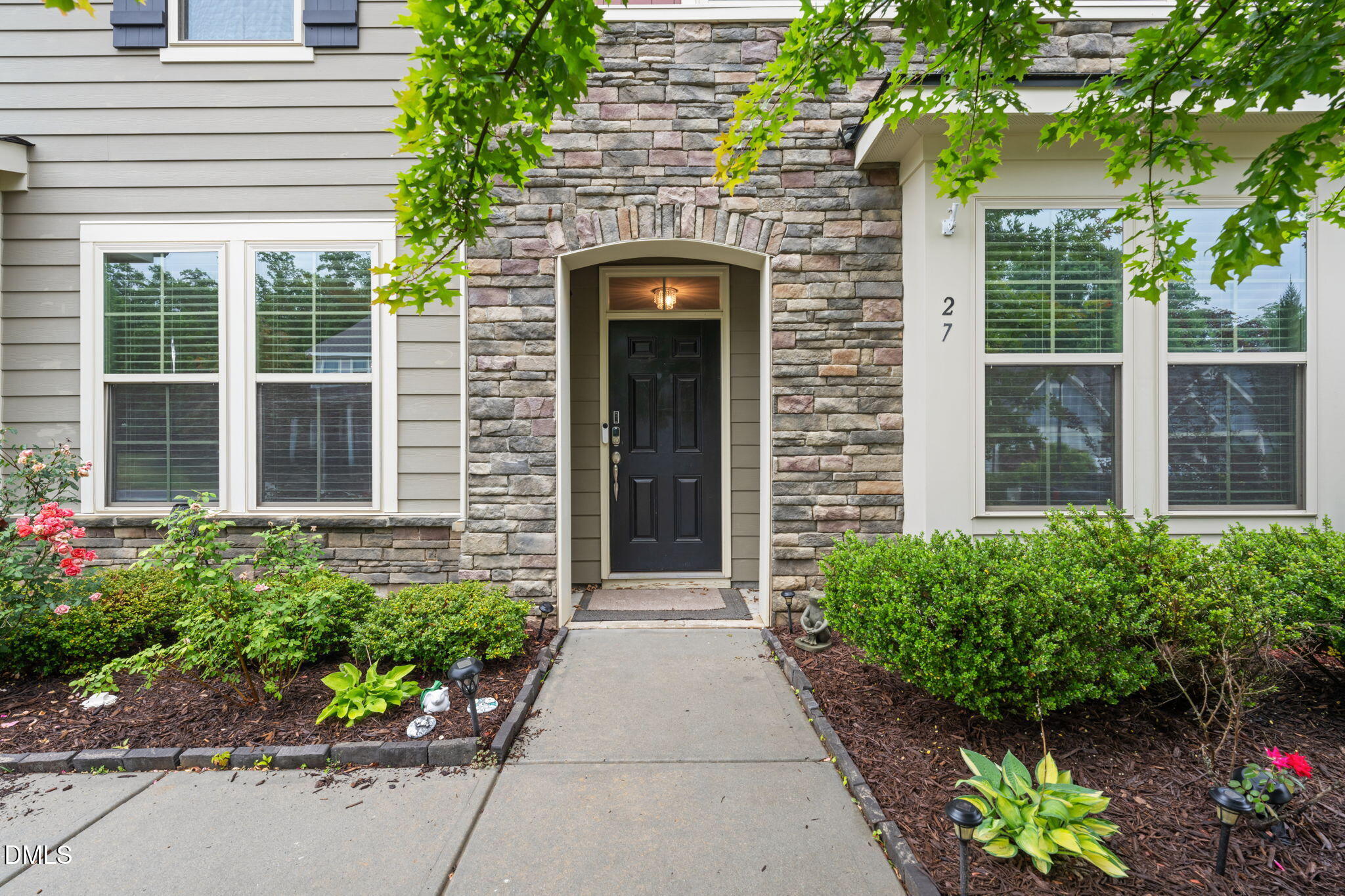 27 Needham Lane