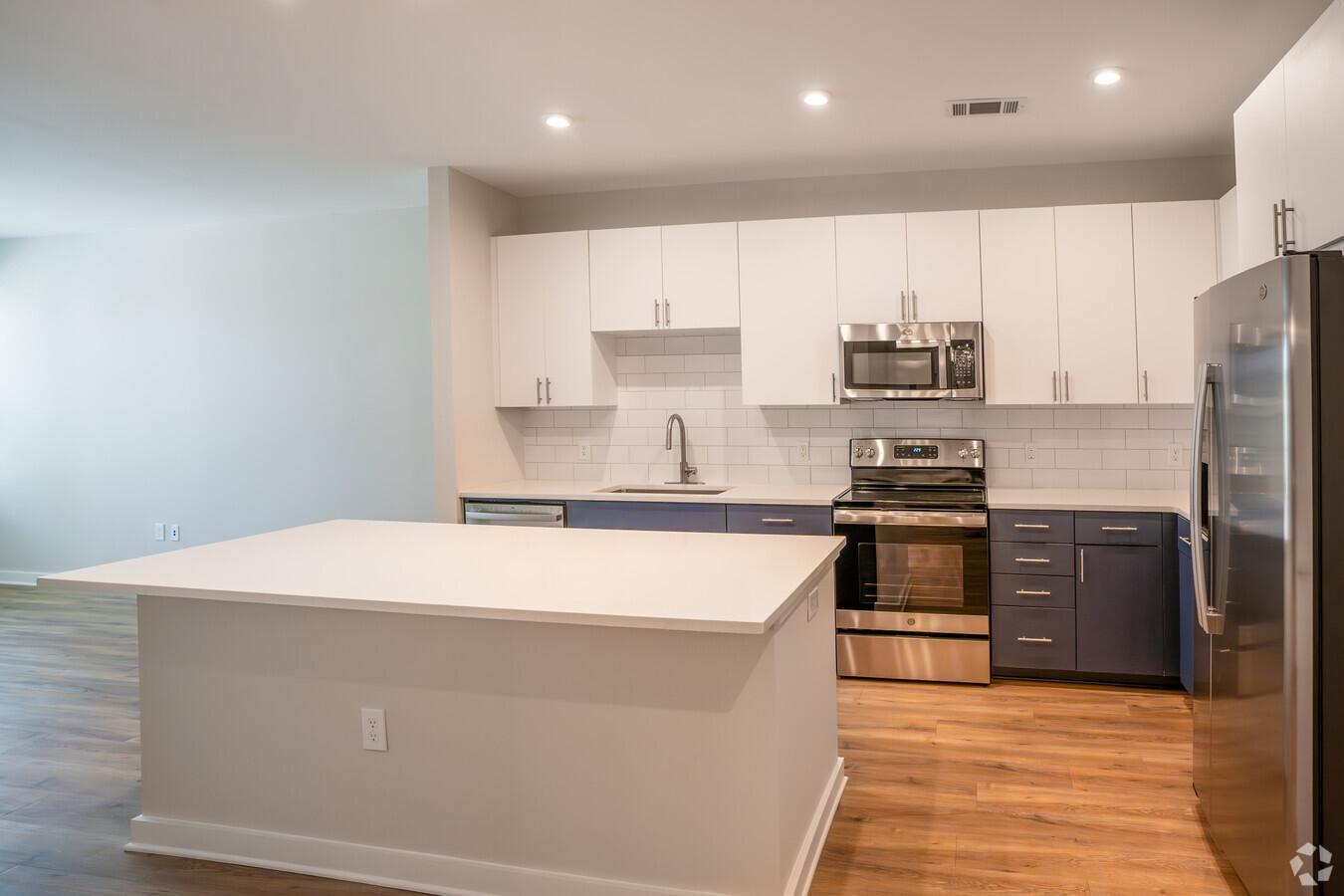 Cary, North Carolina 27519, United States, 1 Bedroom Bedrooms, ,1 BathroomBathrooms,Residential,Active,37181