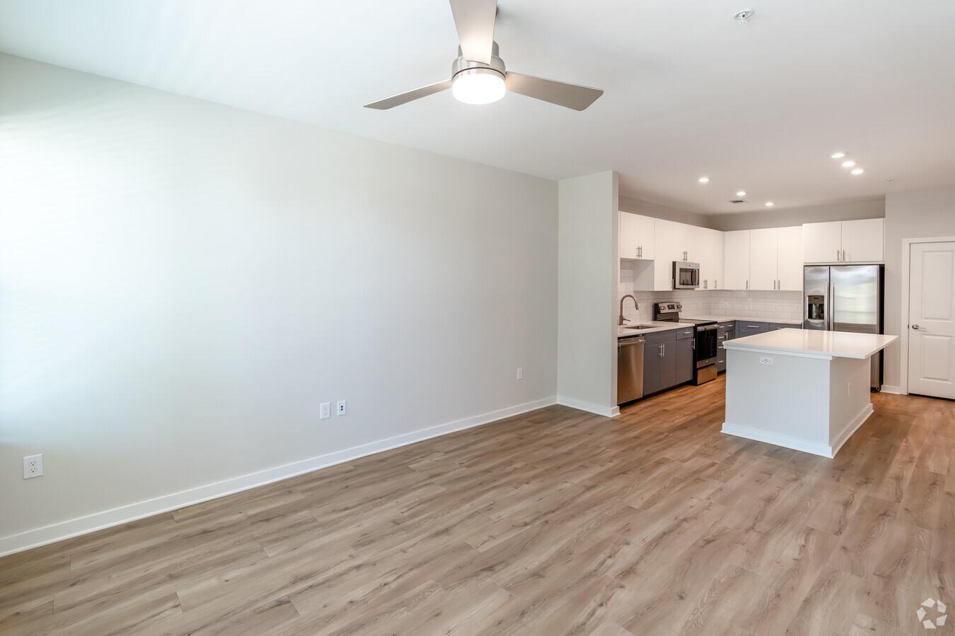 Cary, North Carolina 27519, United States, 1 Bedroom Bedrooms, ,1 BathroomBathrooms,Residential,Active,37181