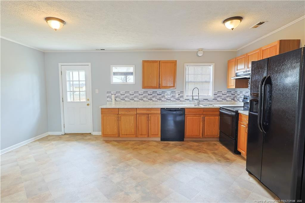 2879 County Line Rd