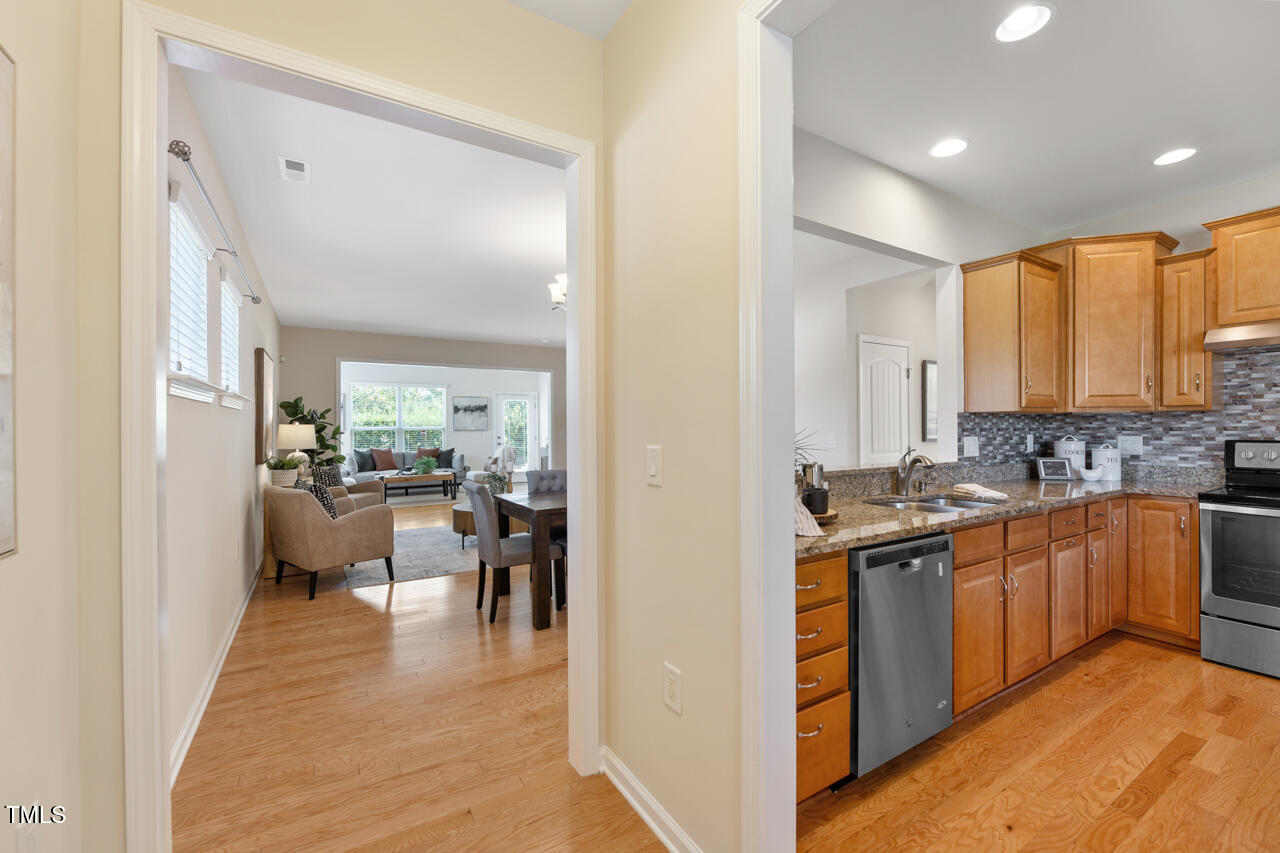 1812 Horne Creek Drive