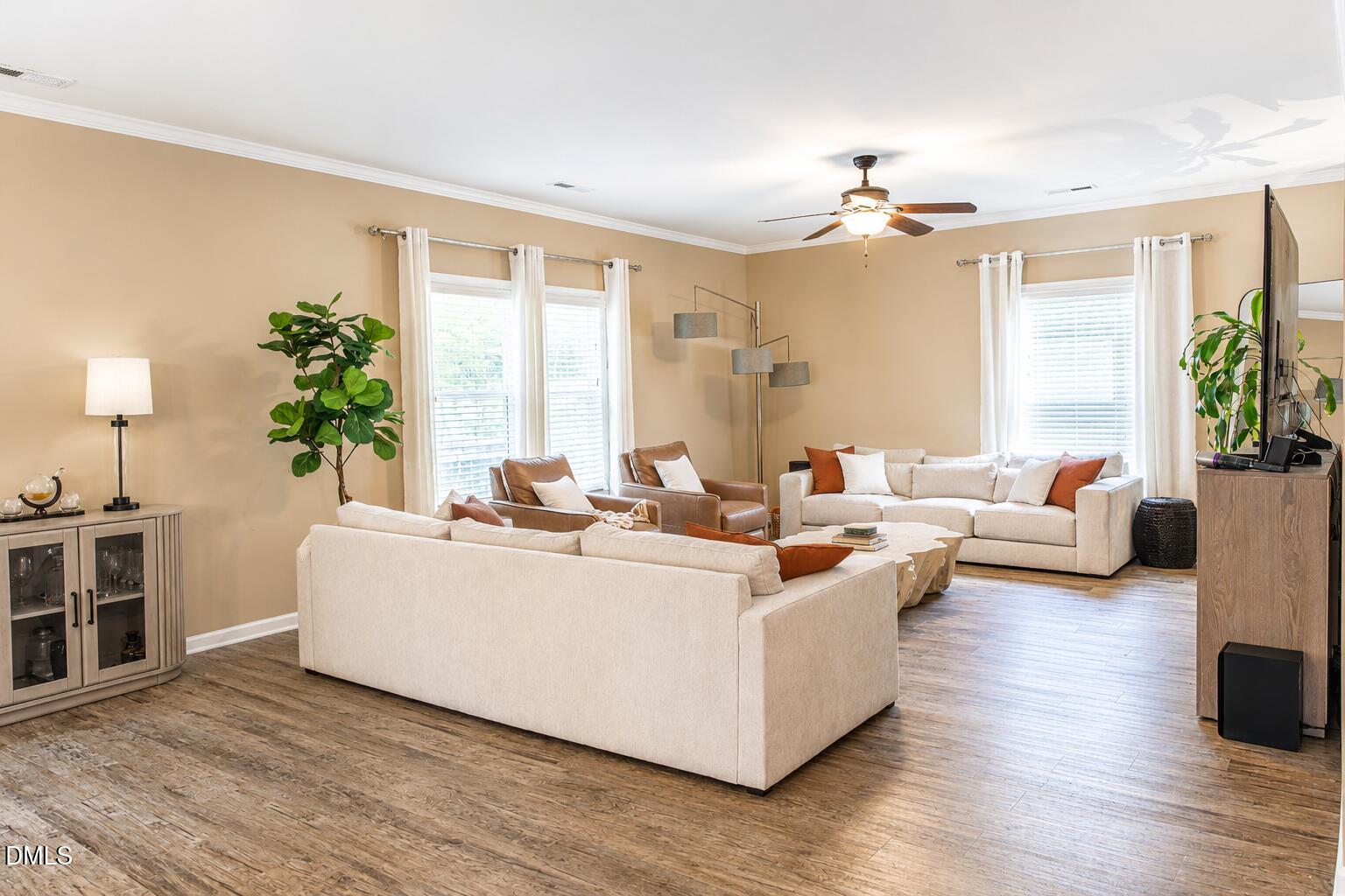 1017 Scotch Pine Way