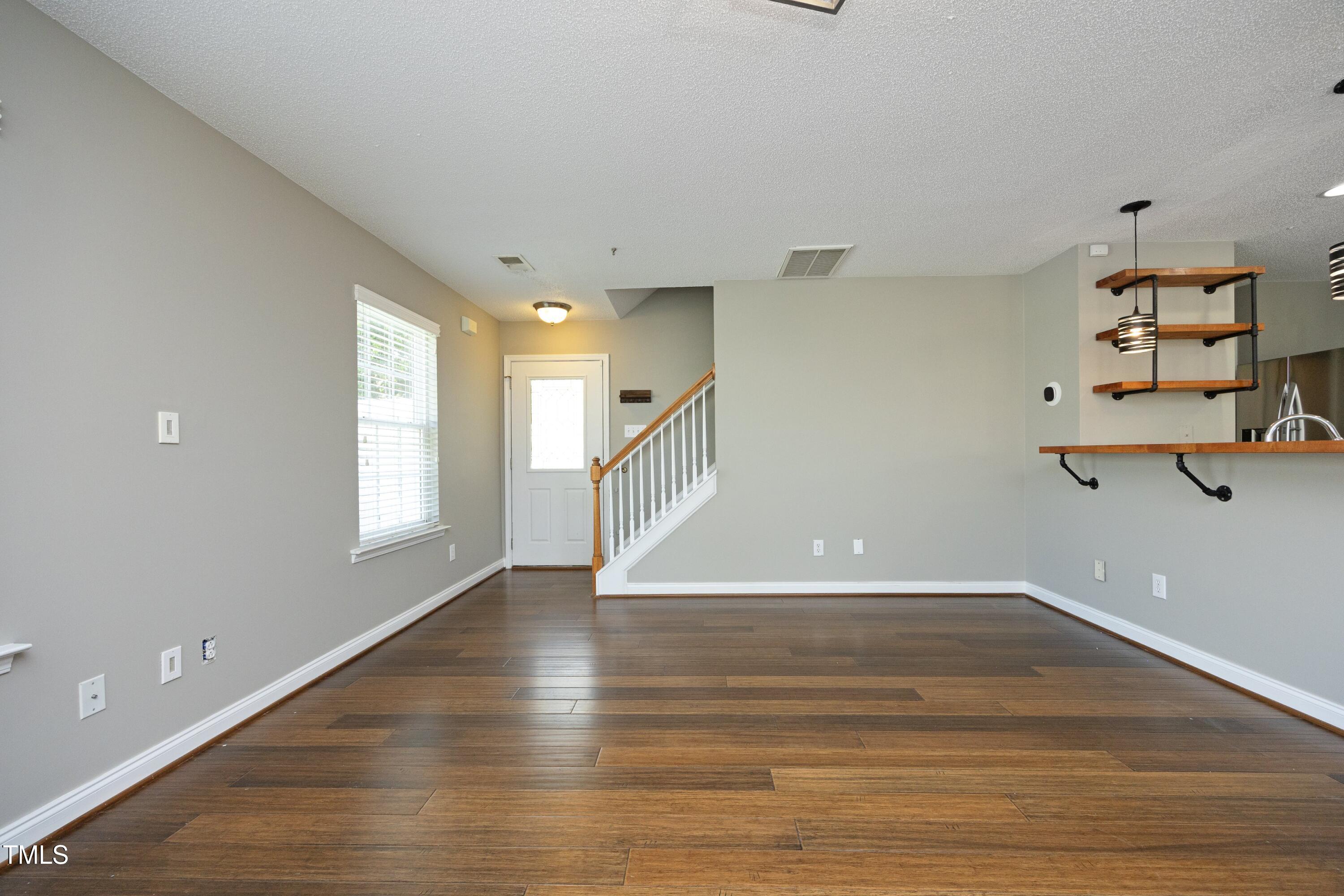 8117 Bright Oak Trail