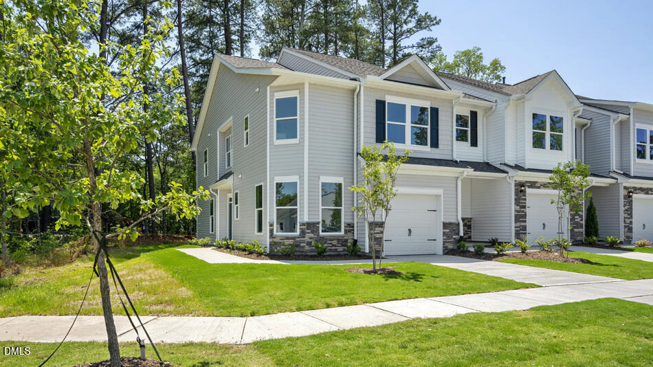 1943 Hinesley Drive