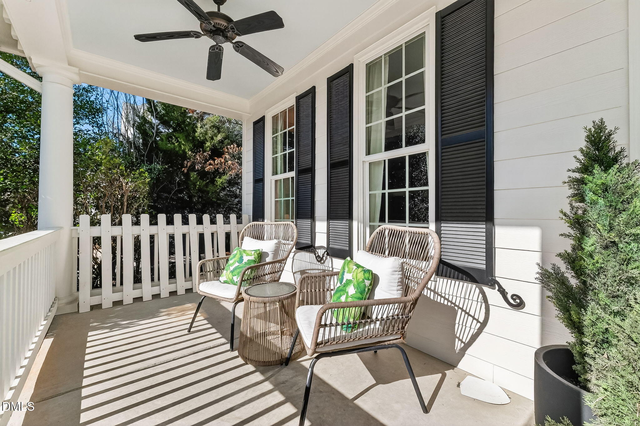 2824 Oakley Woods Lane