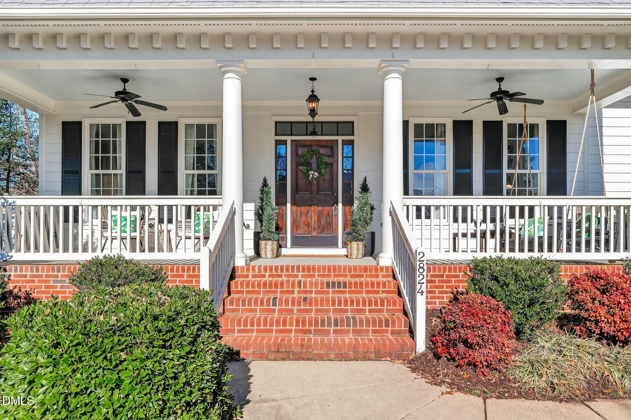 2824 Oakley Woods Lane