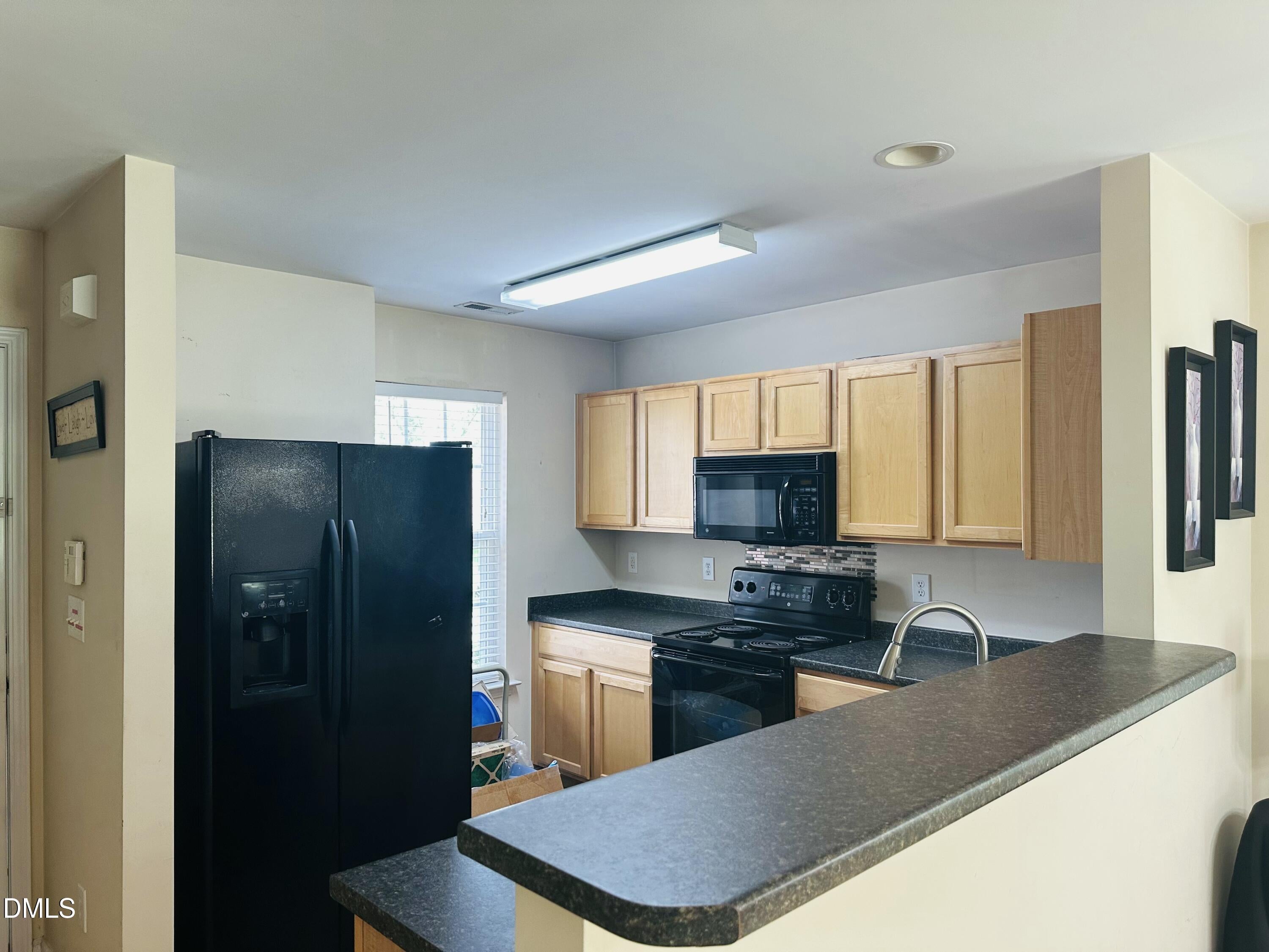 1001 Savin Landing