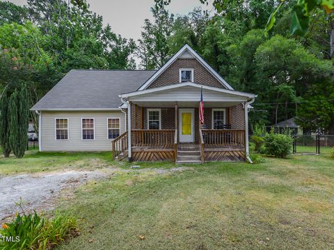 A home in Selma