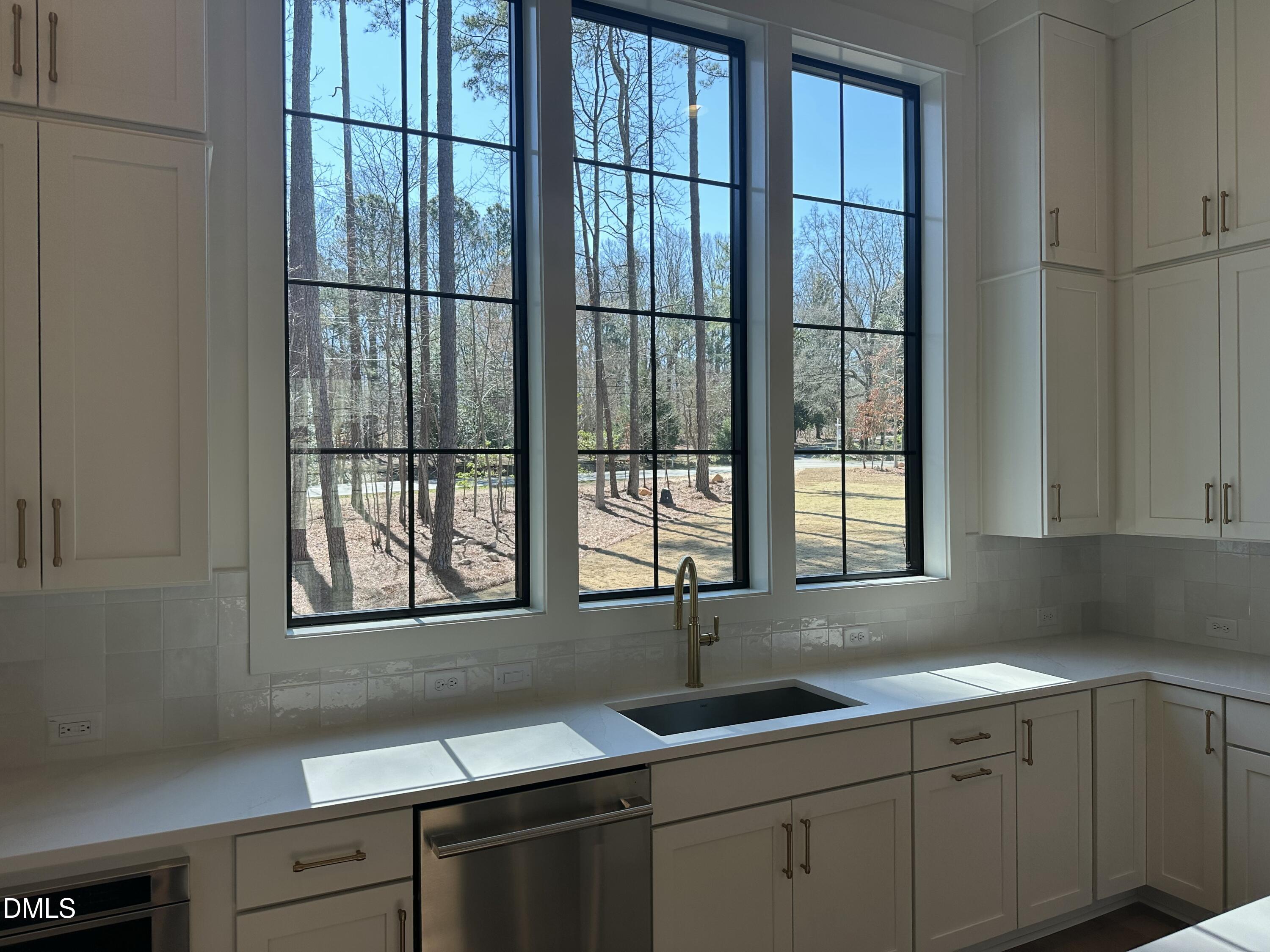 1187 Old Lystra Road