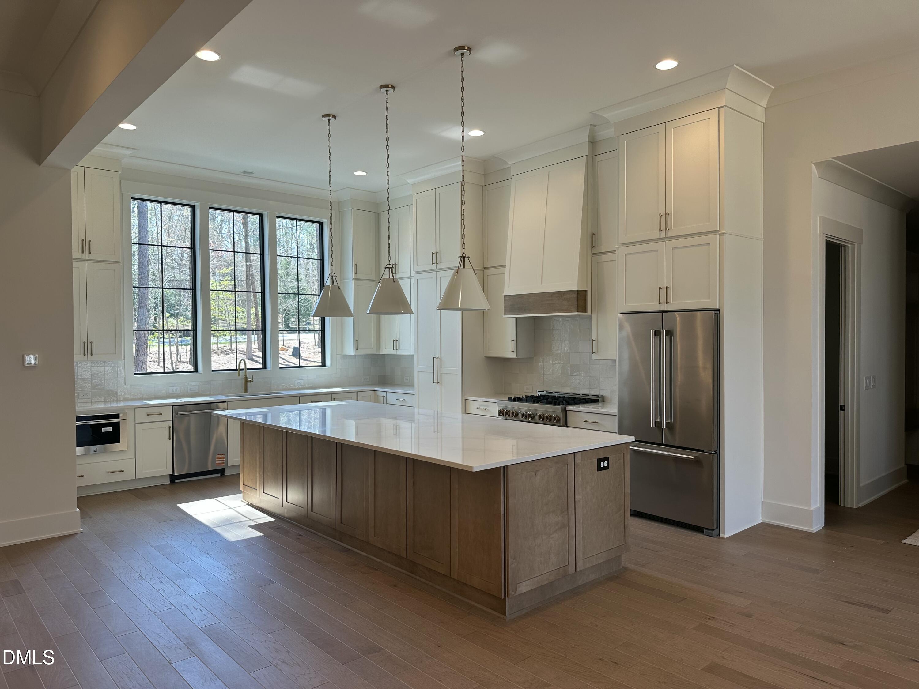 1187 Old Lystra Road