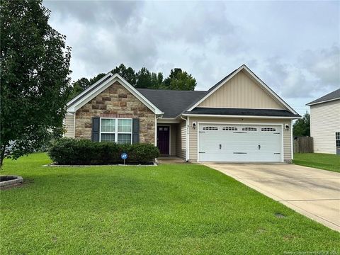 654 Hogart Street Raeford NC 28376