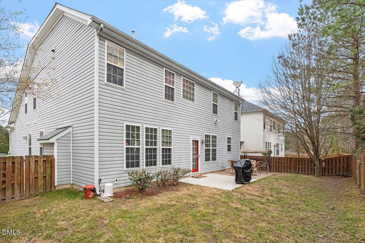 6212 Amber Bluffs Crescent