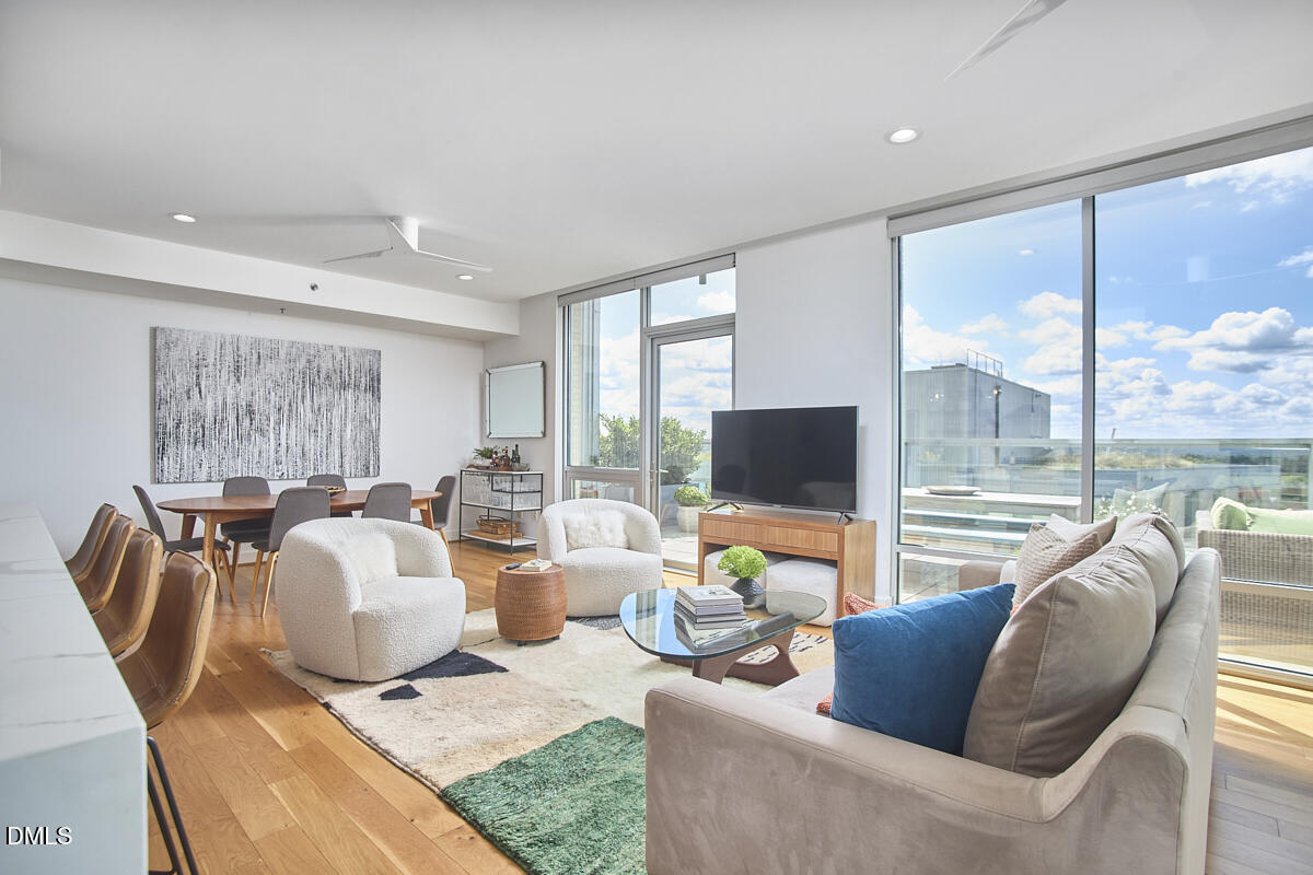 601 W Rosemary Street Unit 801