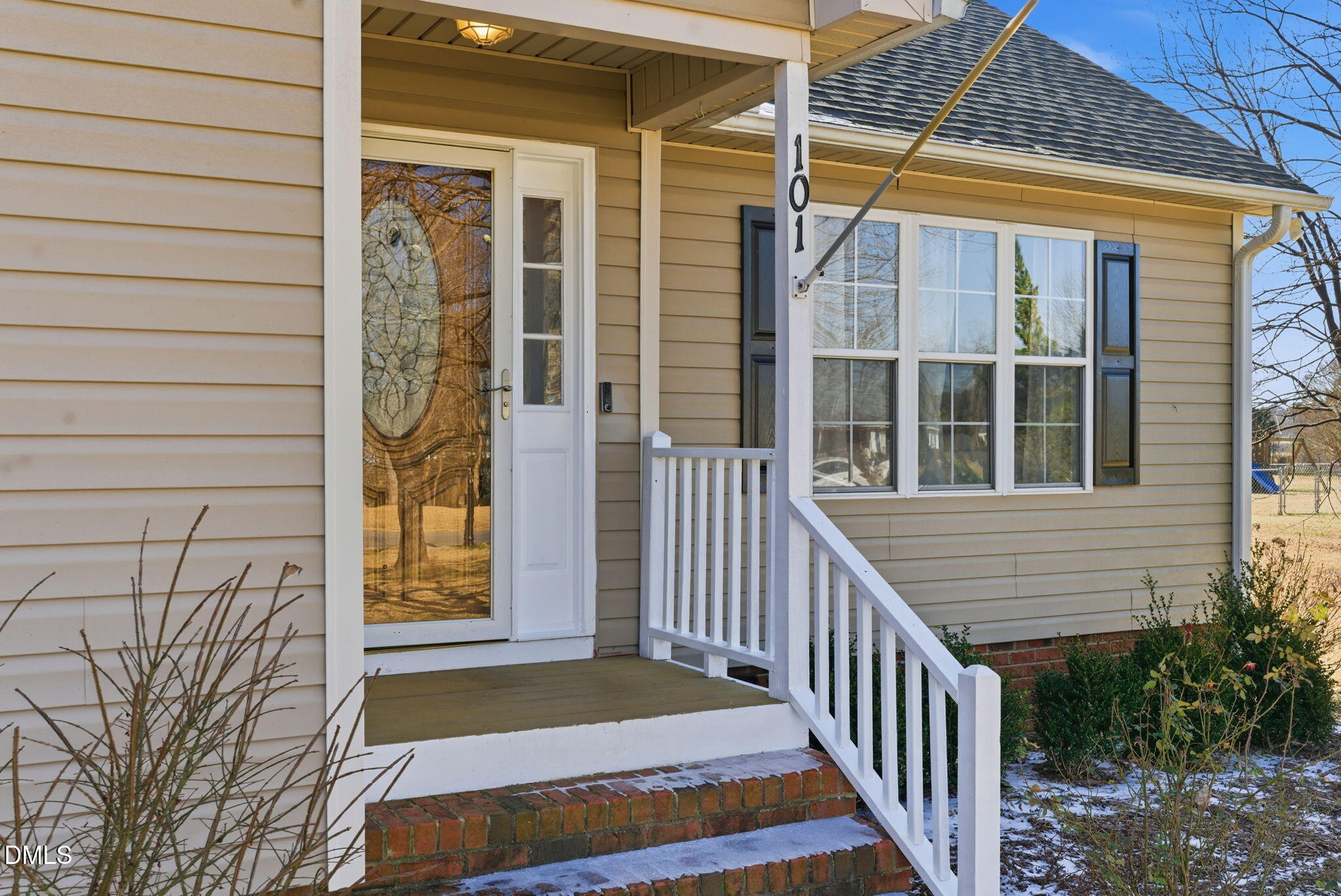 101 White Water Court