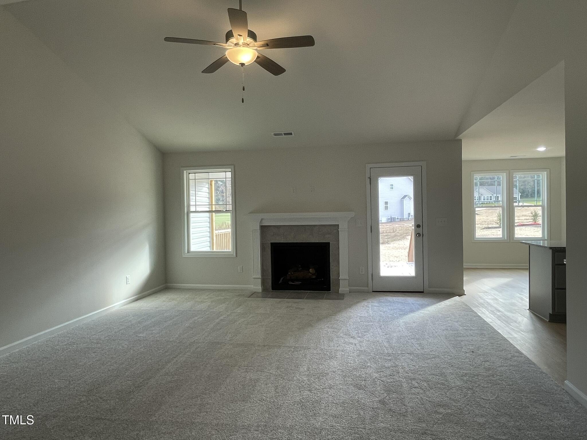 172 Tulipfield Way