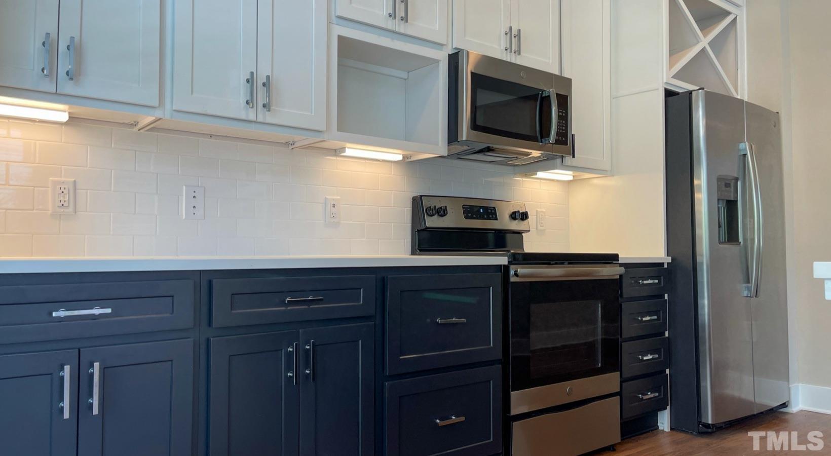 Durham, North Carolina 27701, United States, 2 Bedrooms Bedrooms, ,2 BathroomsBathrooms,Residential,Active,44085