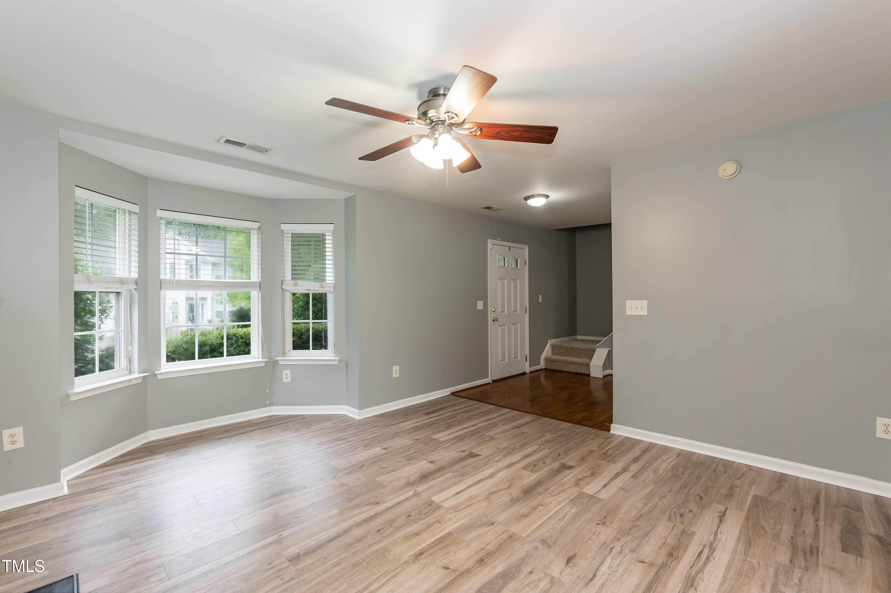 810 Steam Boat Street