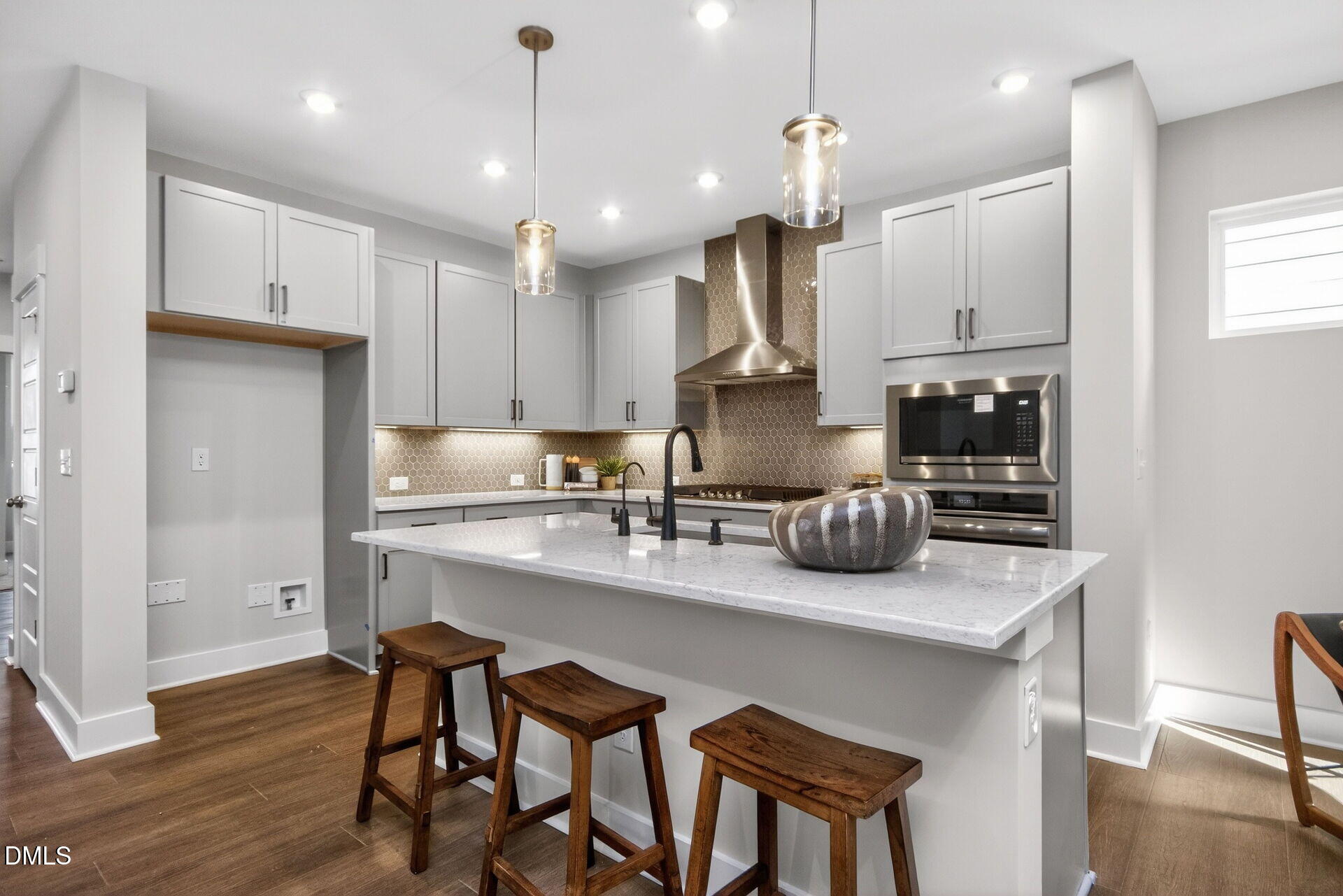 17 Tallgrass Road