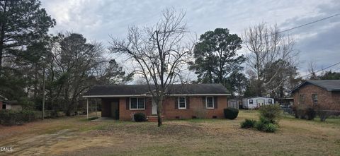 515 Nc-71 Hwy Maxton NC 28364