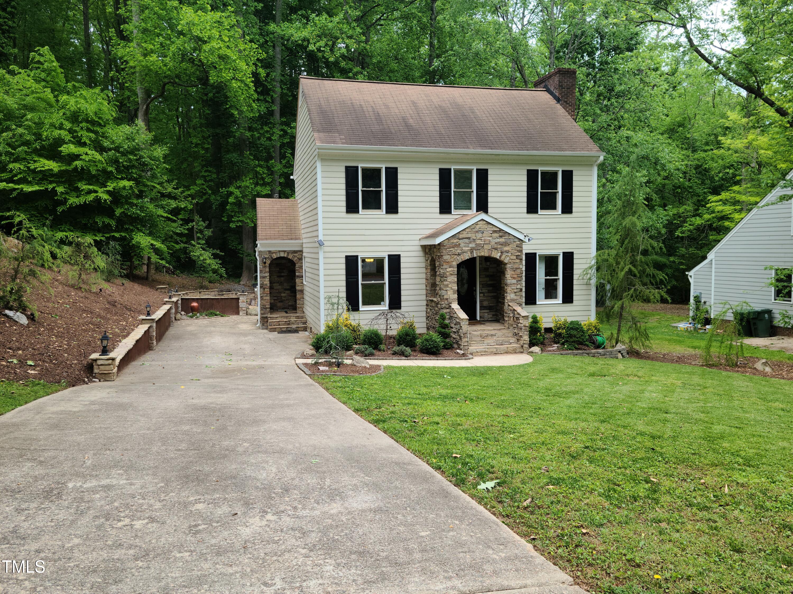 938 Ivy Lane