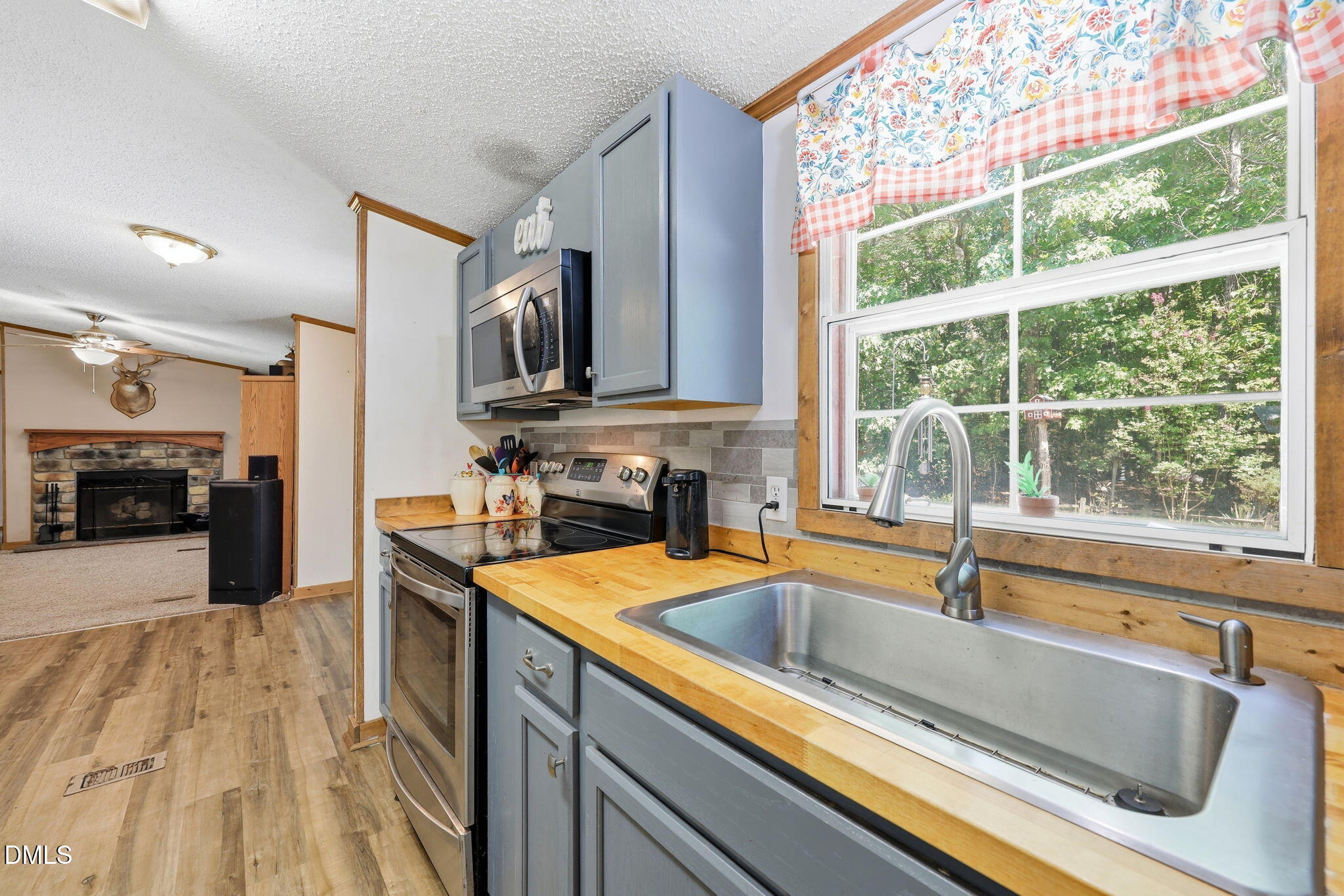 9721 La Mesa Lane