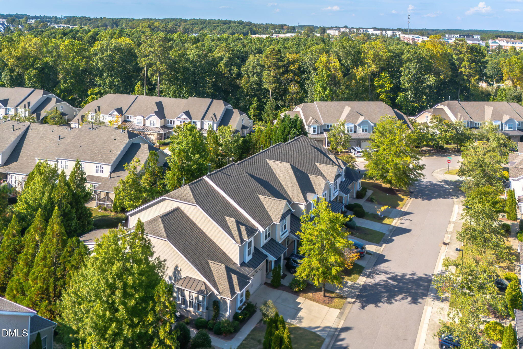 Cary, North Carolina 27519, United States, 3 Bedrooms Bedrooms, ,3 BathroomsBathrooms,Residential,Pending,216502