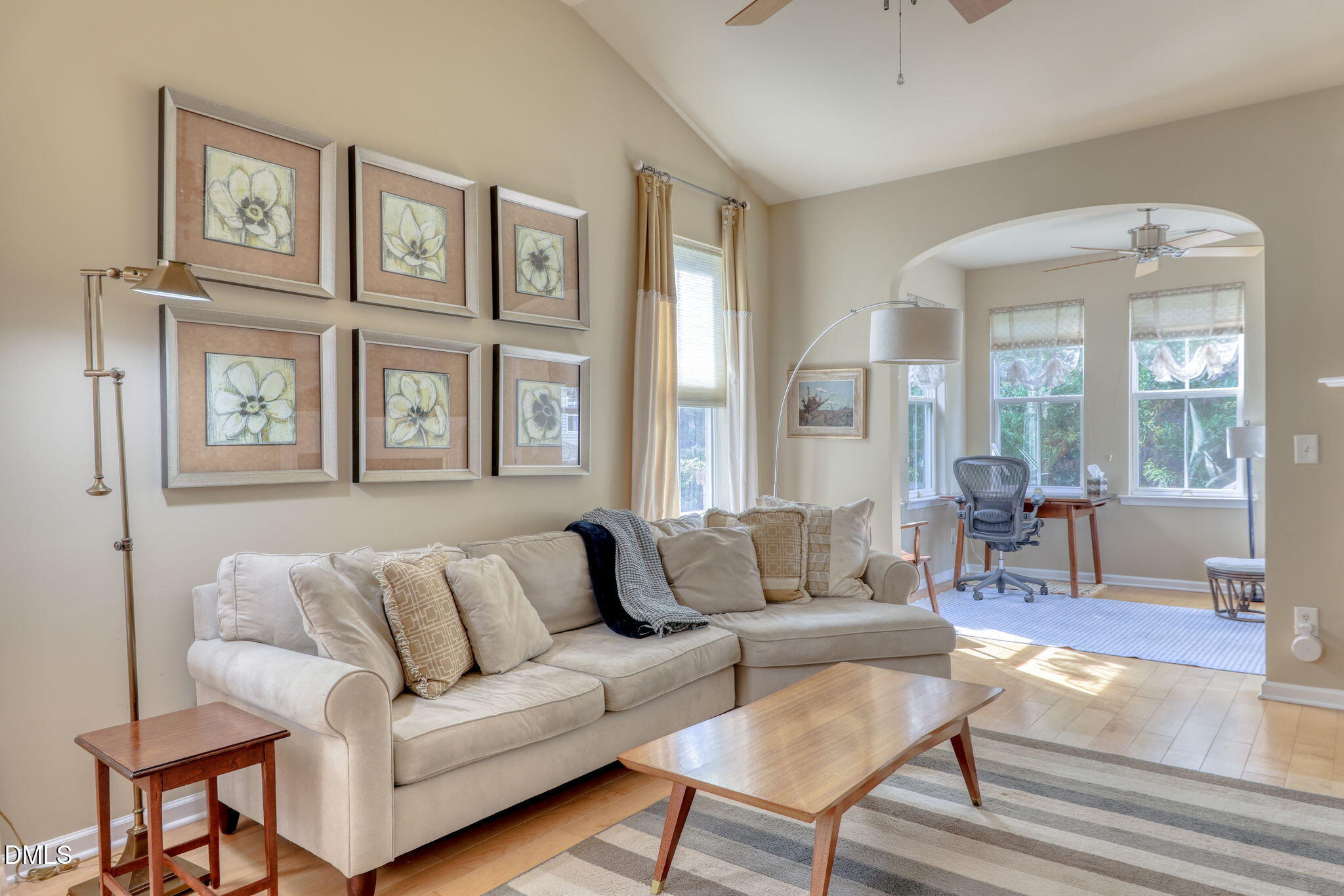 Cary, North Carolina 27519, United States, 3 Bedrooms Bedrooms, ,3 BathroomsBathrooms,Residential,Pending,216502