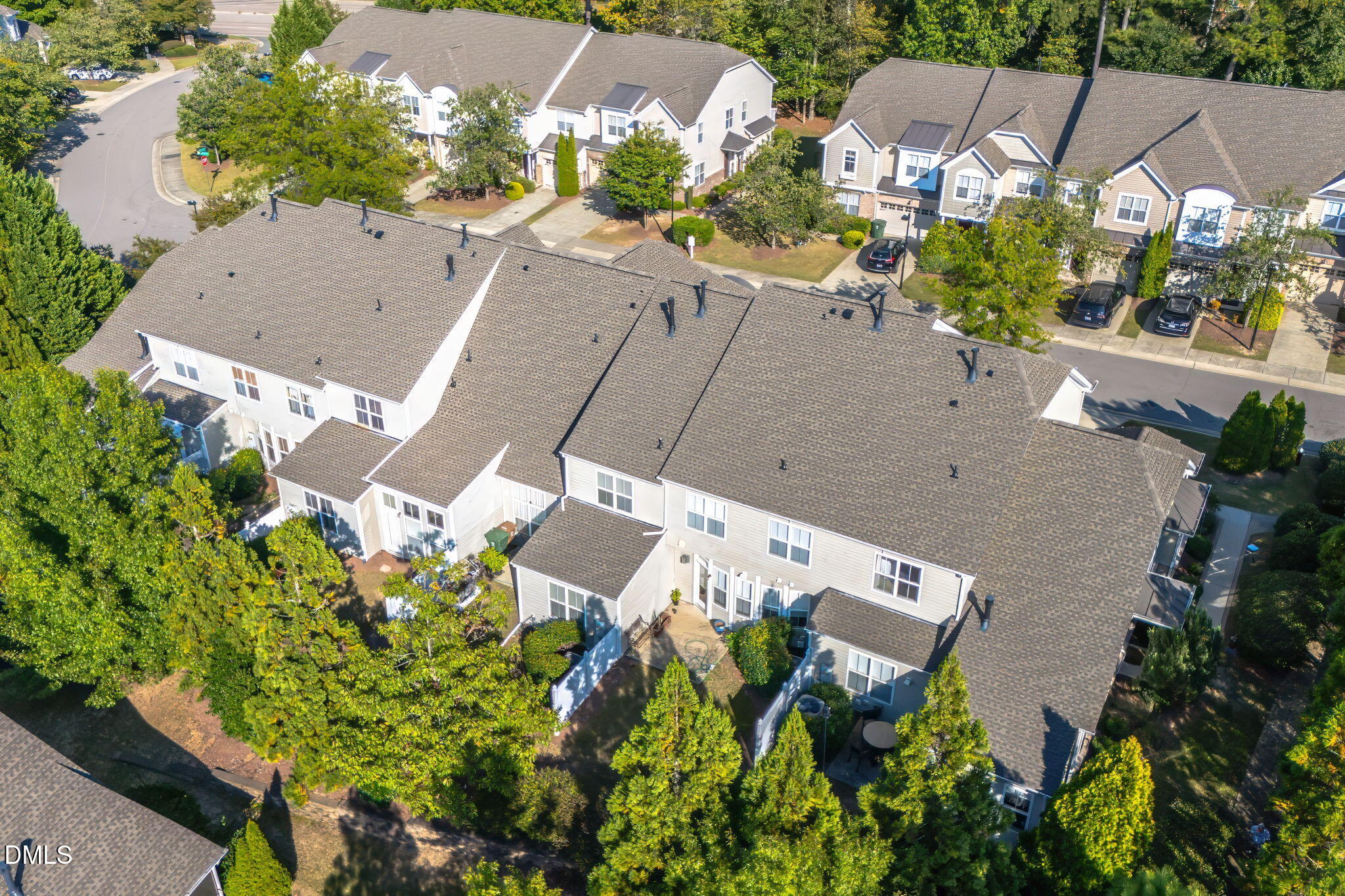 Cary, North Carolina 27519, United States, 3 Bedrooms Bedrooms, ,3 BathroomsBathrooms,Residential,Pending,216502