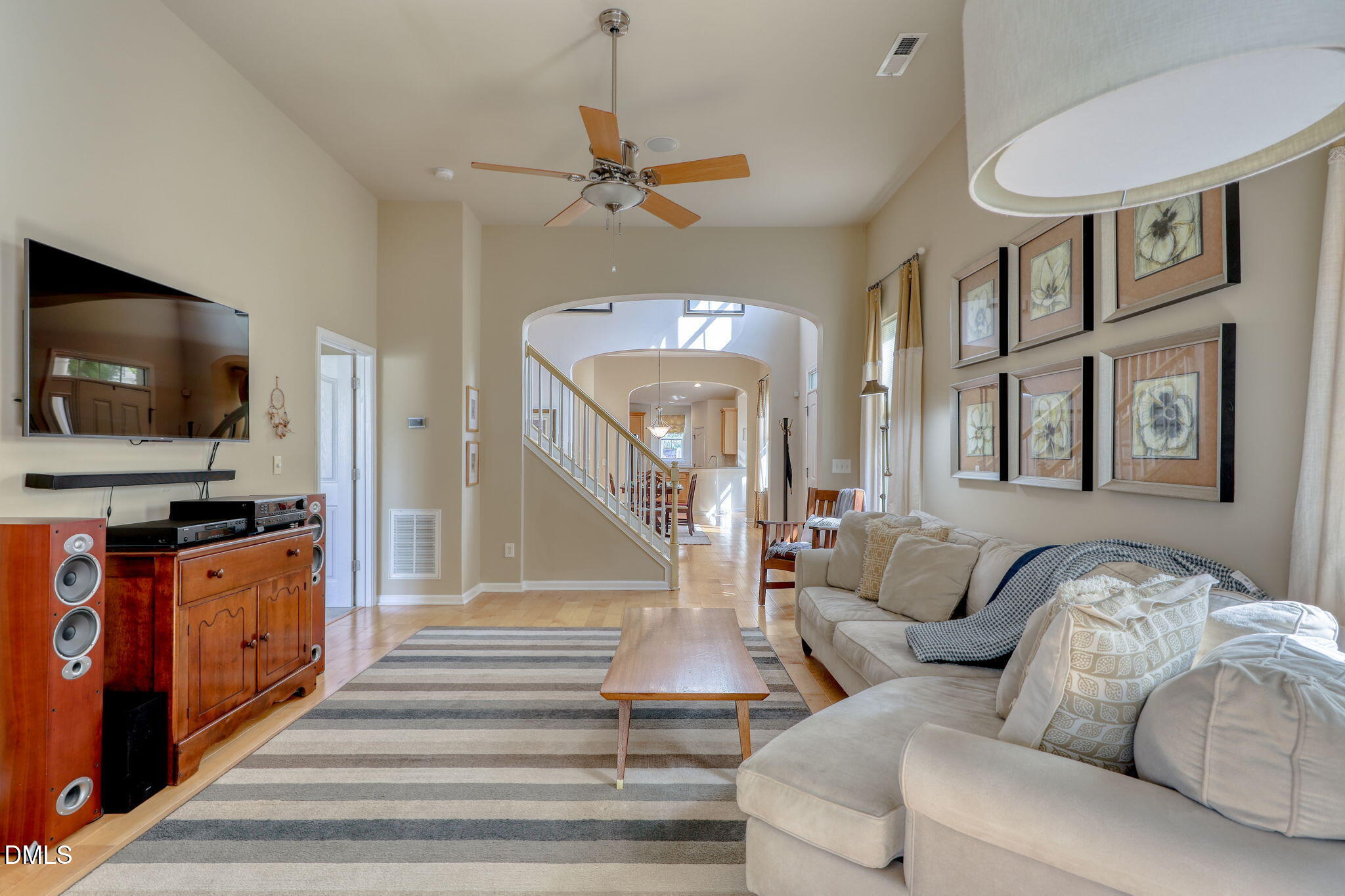 Cary, North Carolina 27519, United States, 3 Bedrooms Bedrooms, ,3 BathroomsBathrooms,Residential,Pending,216502