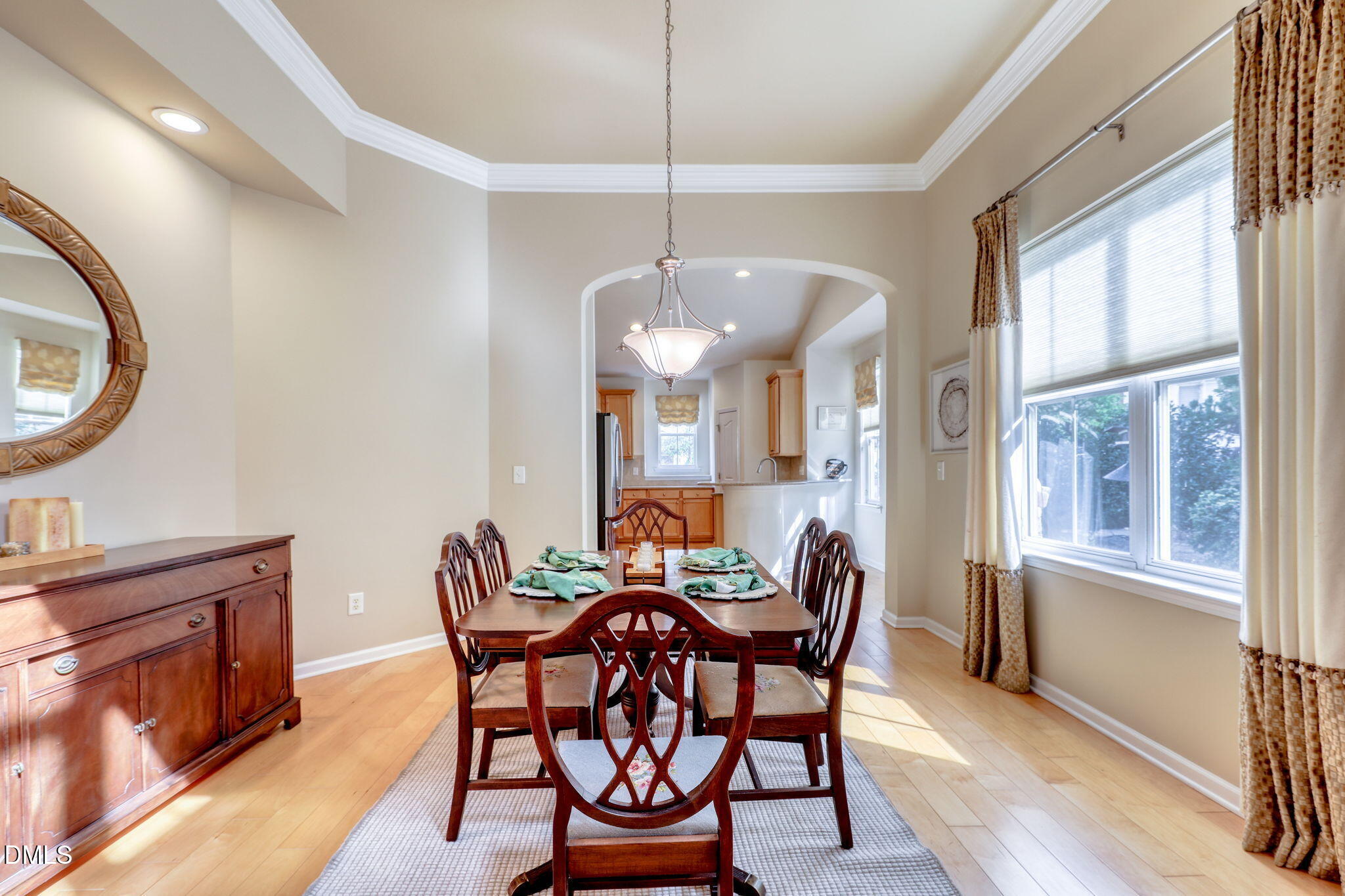 Cary, North Carolina 27519, United States, 3 Bedrooms Bedrooms, ,3 BathroomsBathrooms,Residential,Pending,216502