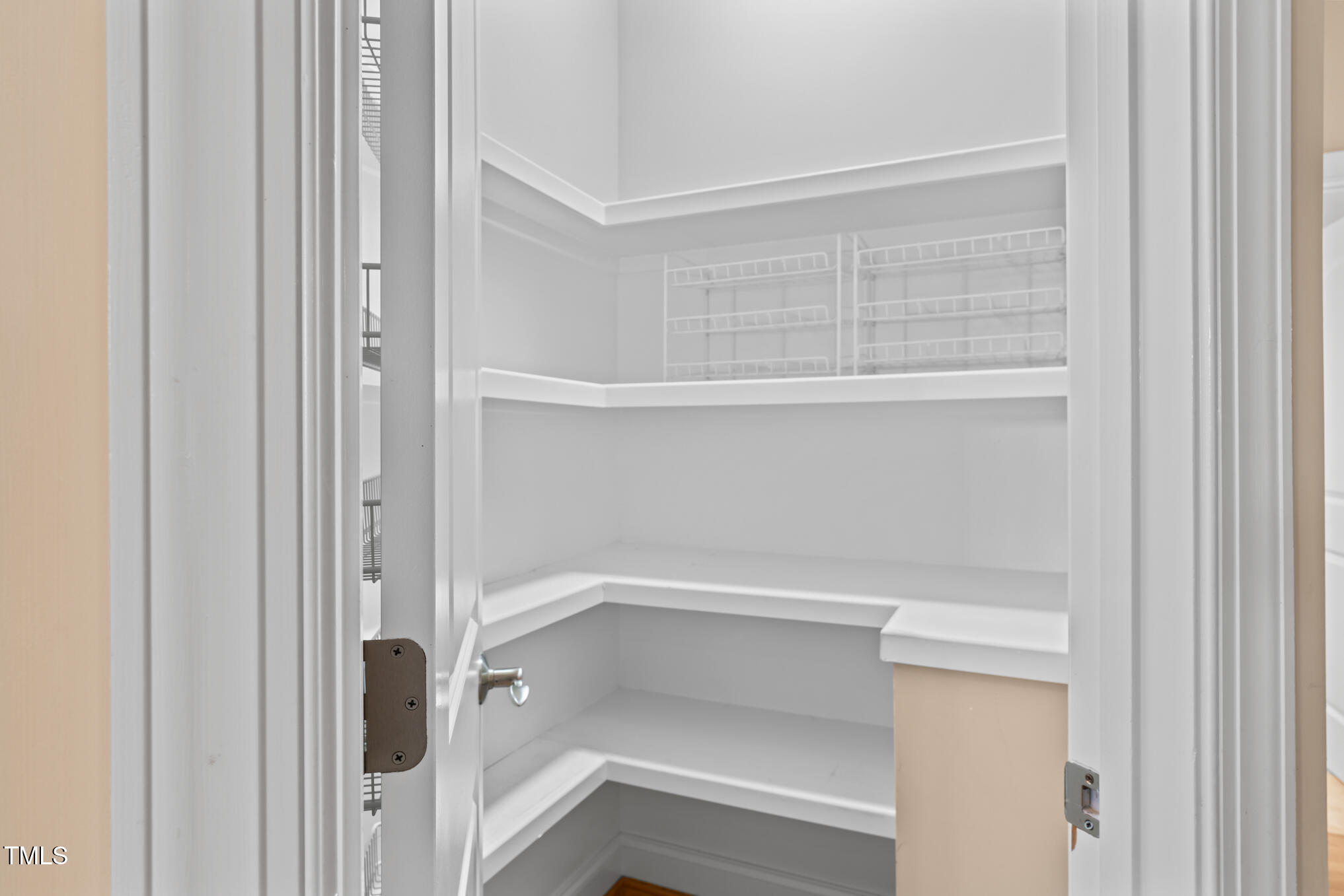 Apex, North Carolina 27539, United States, 3 Bedrooms Bedrooms, ,2 BathroomsBathrooms,Residential,Pending,140657