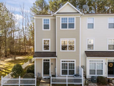 8621 Neuse Club Lane 100 Raleigh NC 27616