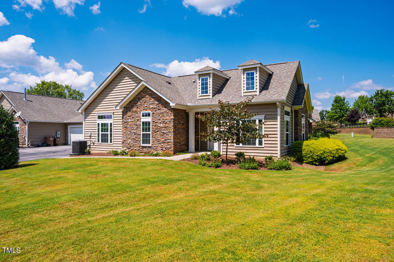 1134 Blue Bird Lane