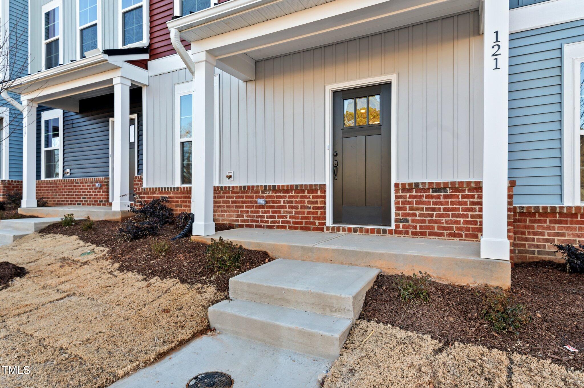 121 Pearl Street 4