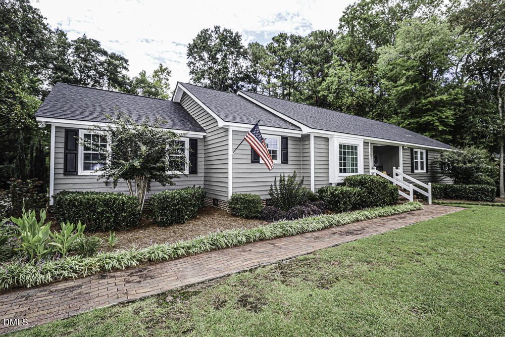 325 Old Coach Road