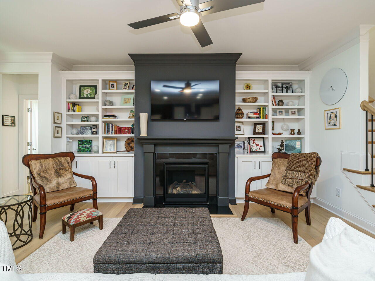 1137 Dozier Way