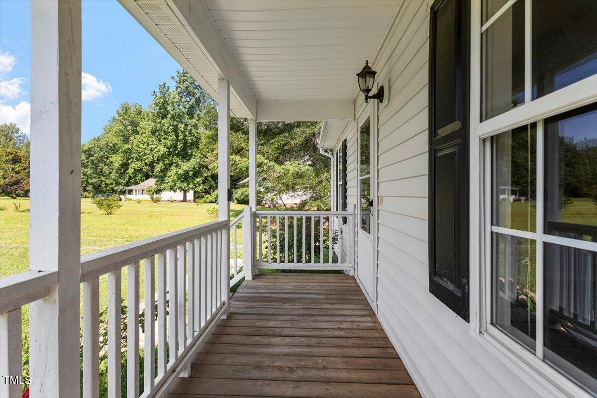 158 Red Oak Drive