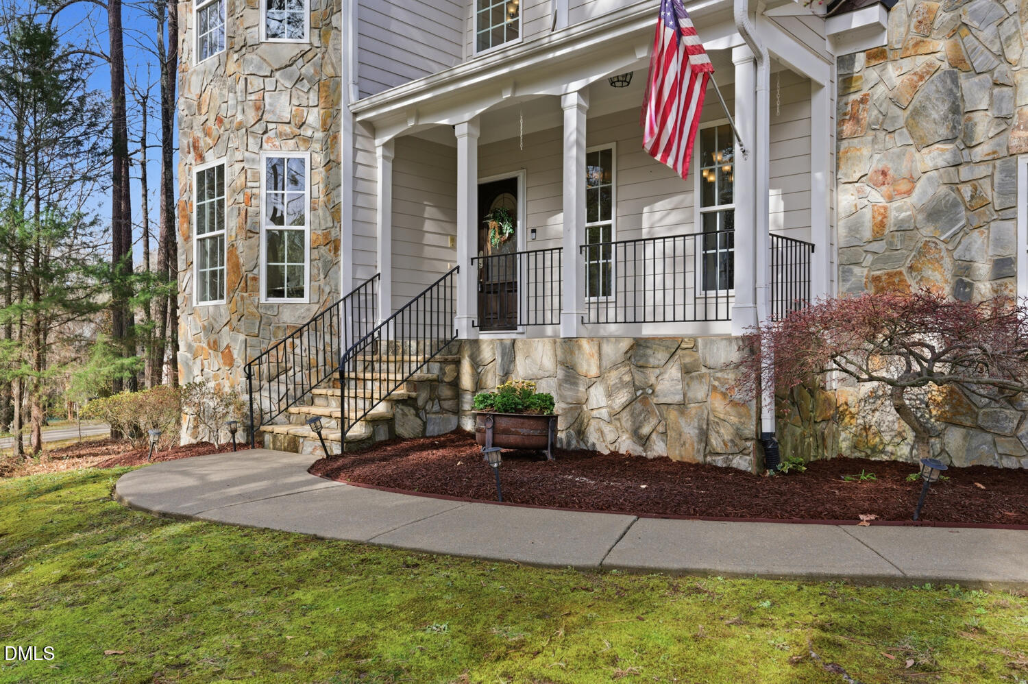 5001 Davis Creek Drive