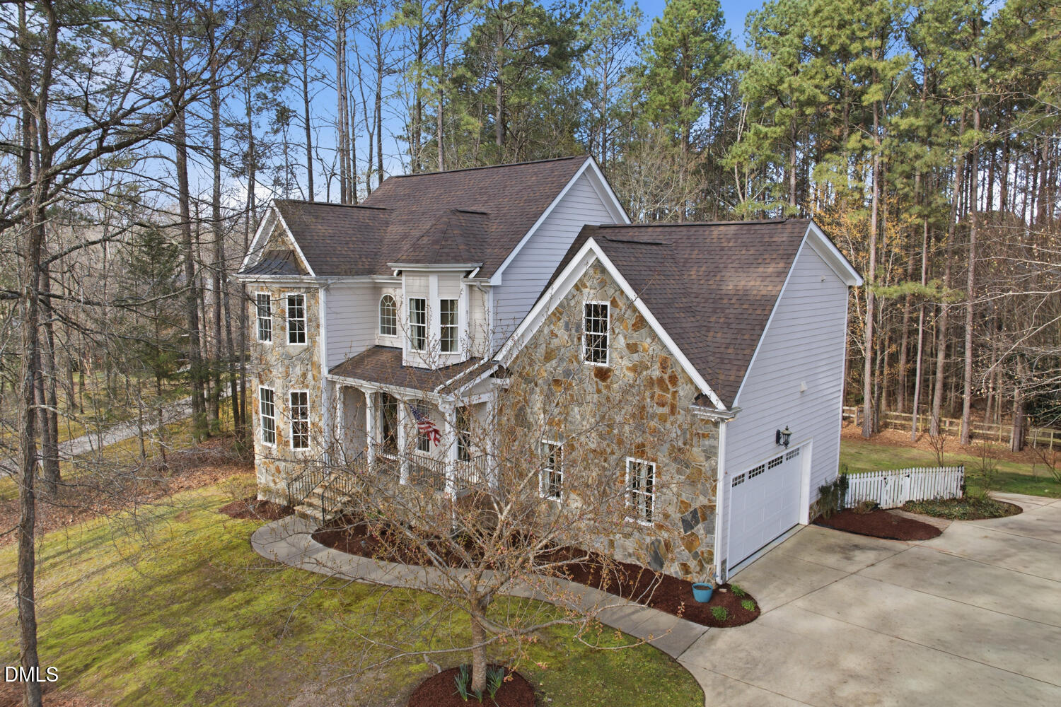 5001 Davis Creek Drive