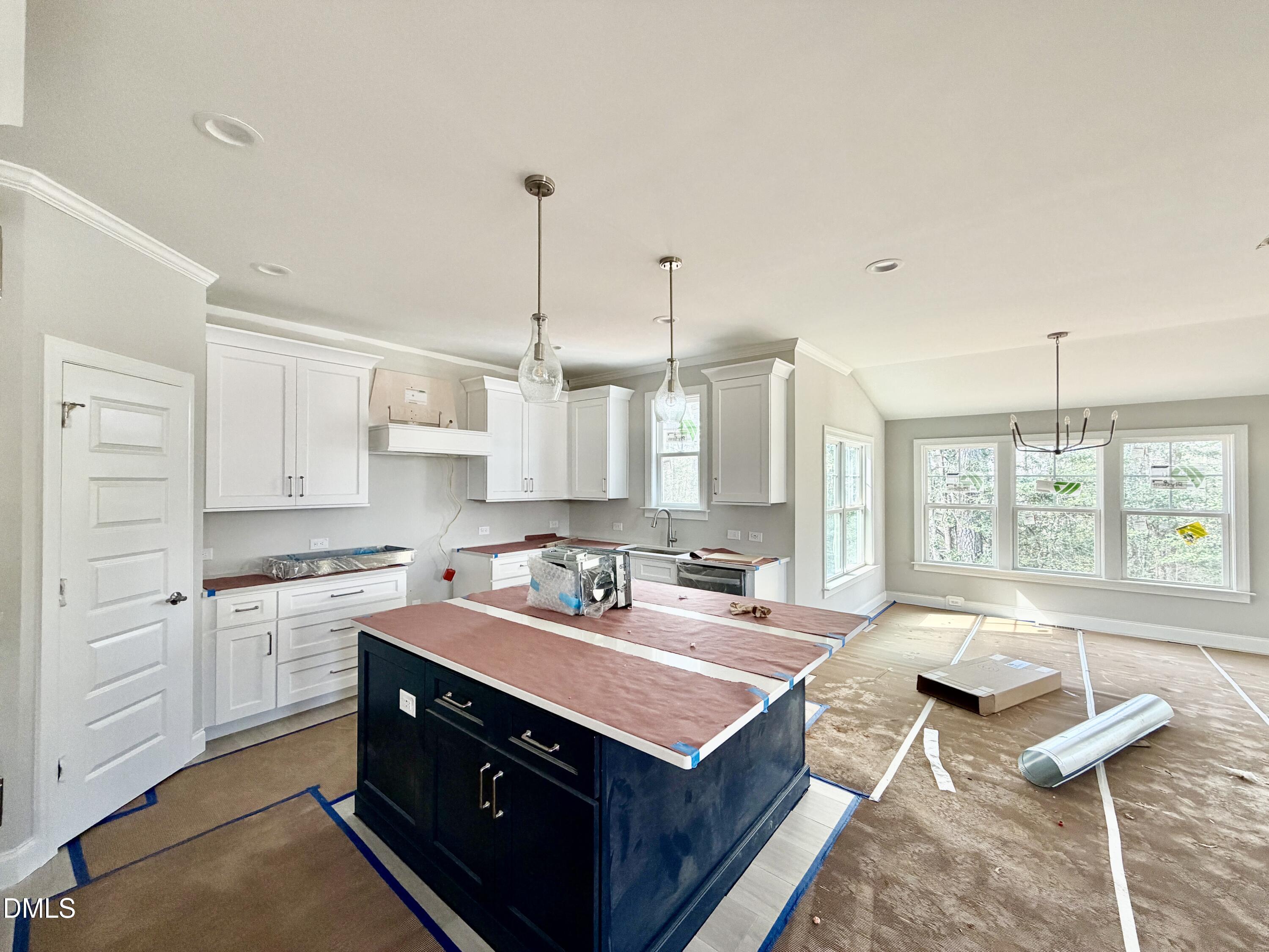 2616 Silver Gate Court