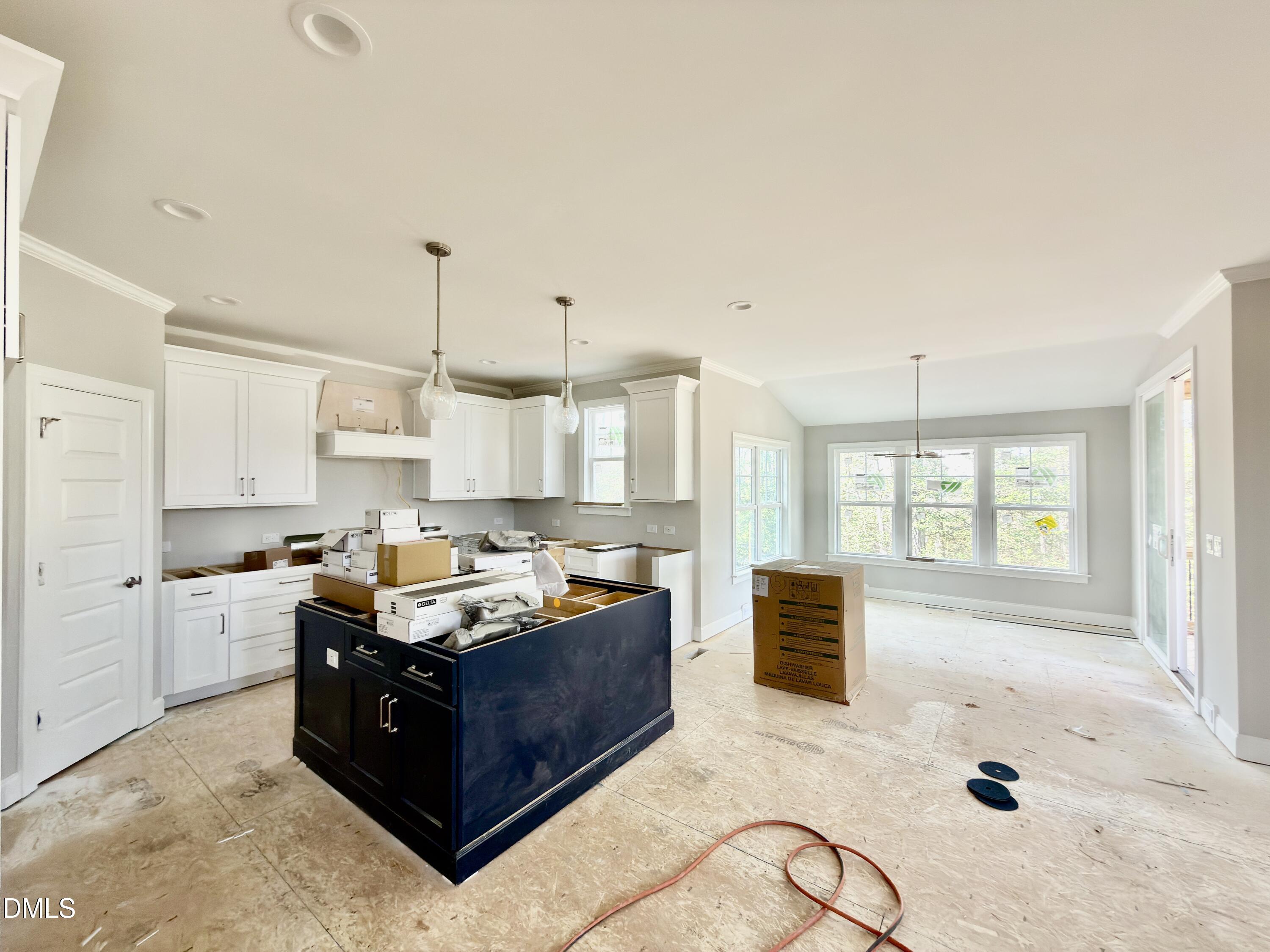 2616 Silver Gate Court