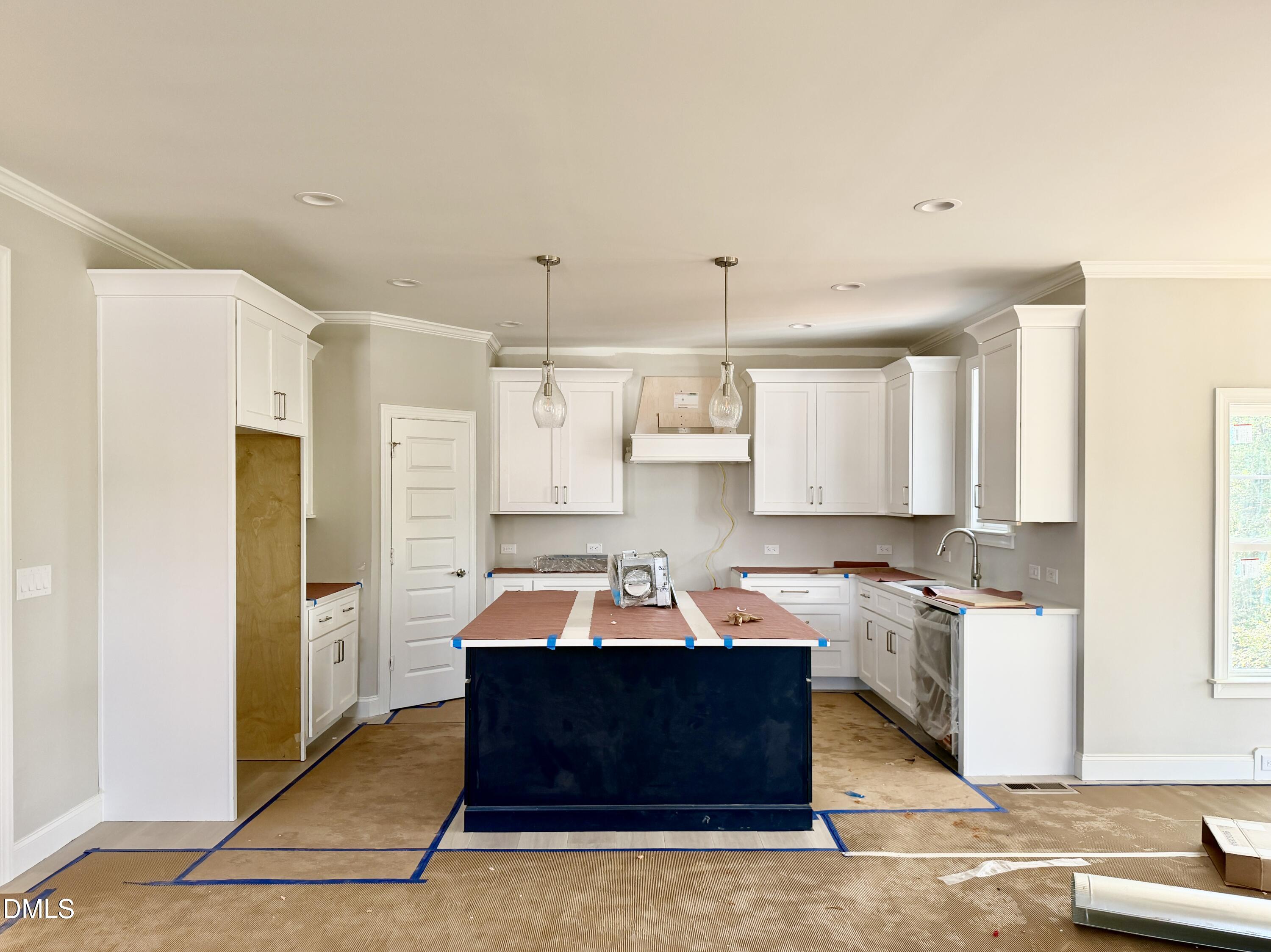 2616 Silver Gate Court