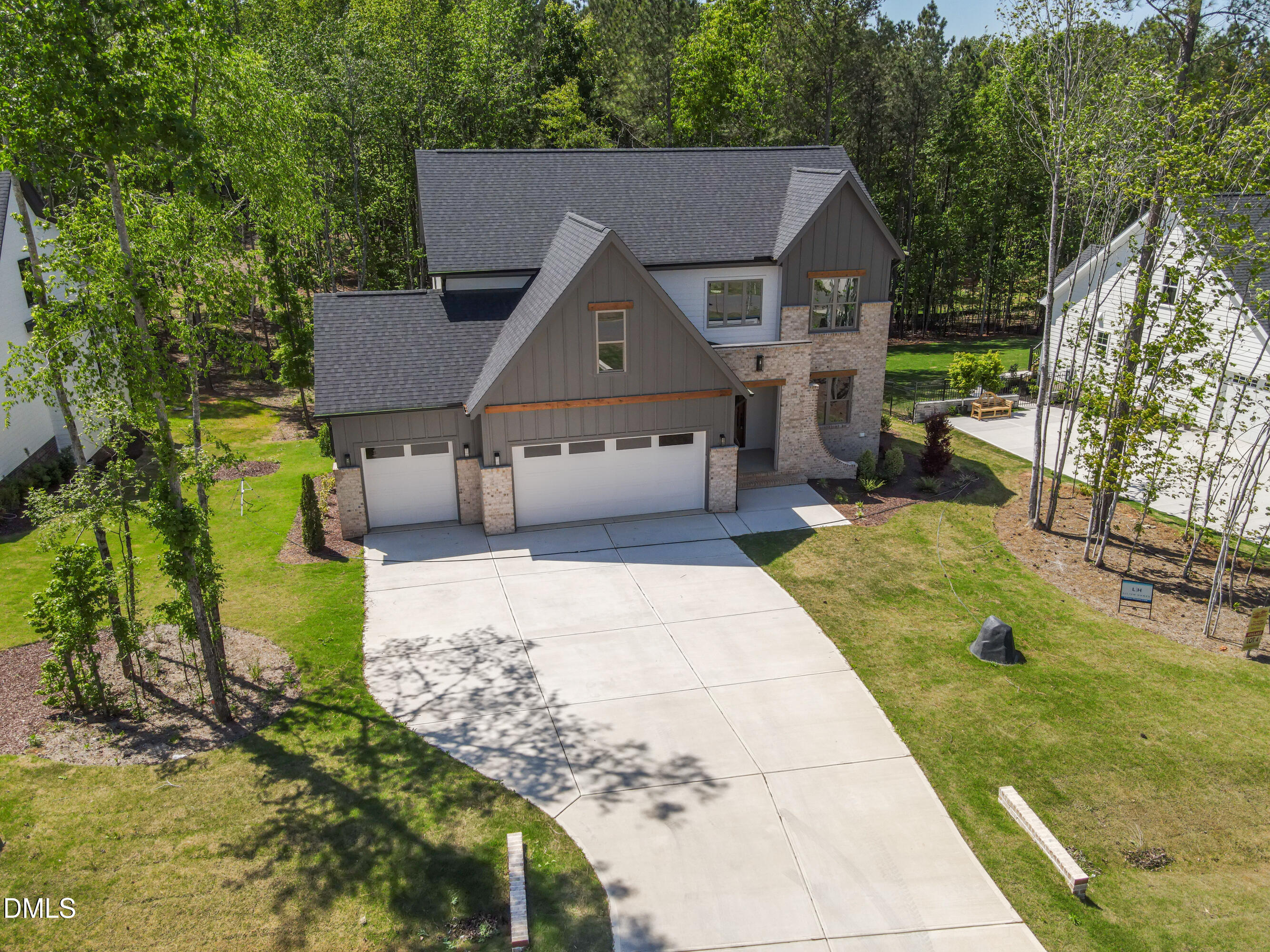 3905 Cedar Knolls Drive
