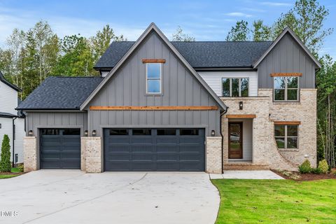 3905 Cedar Knolls Drive Youngsville NC 27596